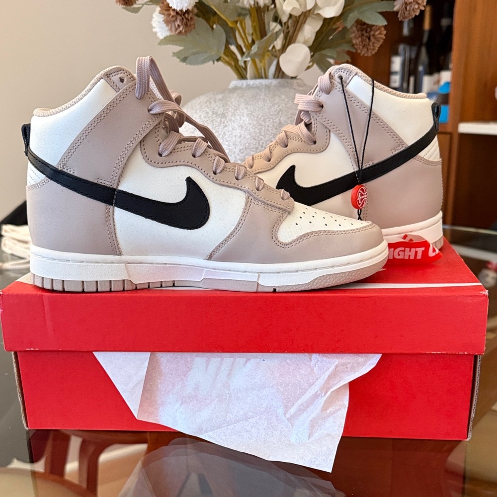 Nike High-Top Dunks